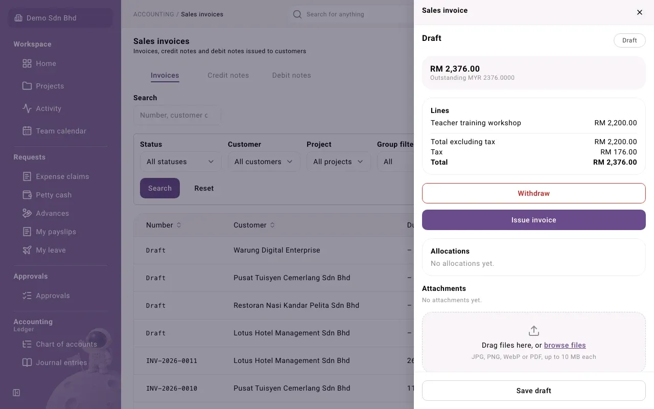 A draft invoice, with Withdraw and Issue invoice