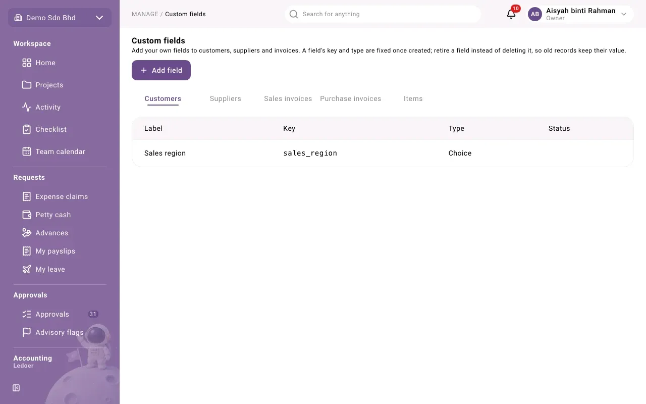 Custom fields for customers